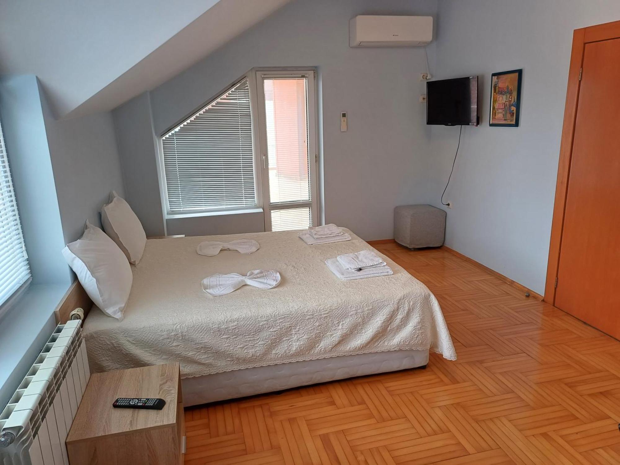 Guest Rooms Deva Burgas City Exterior foto