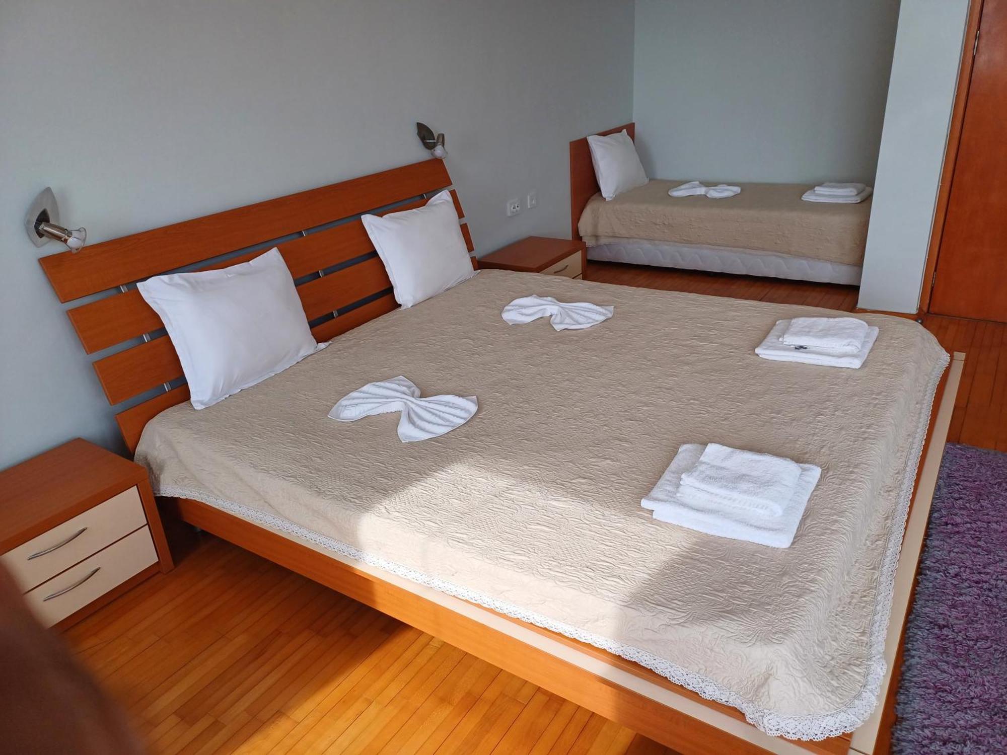 Guest Rooms Deva Burgas City Exterior foto