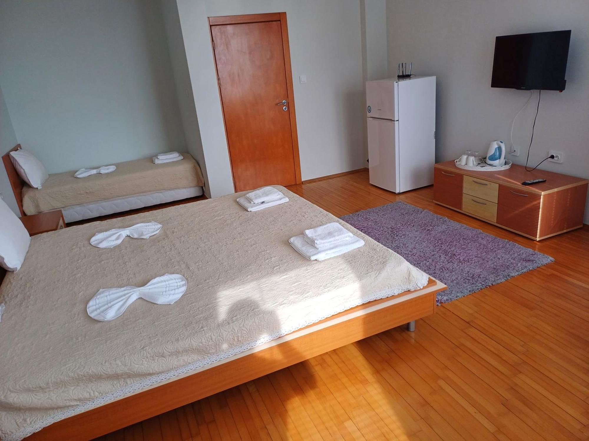 Guest Rooms Deva Burgas City Exterior foto