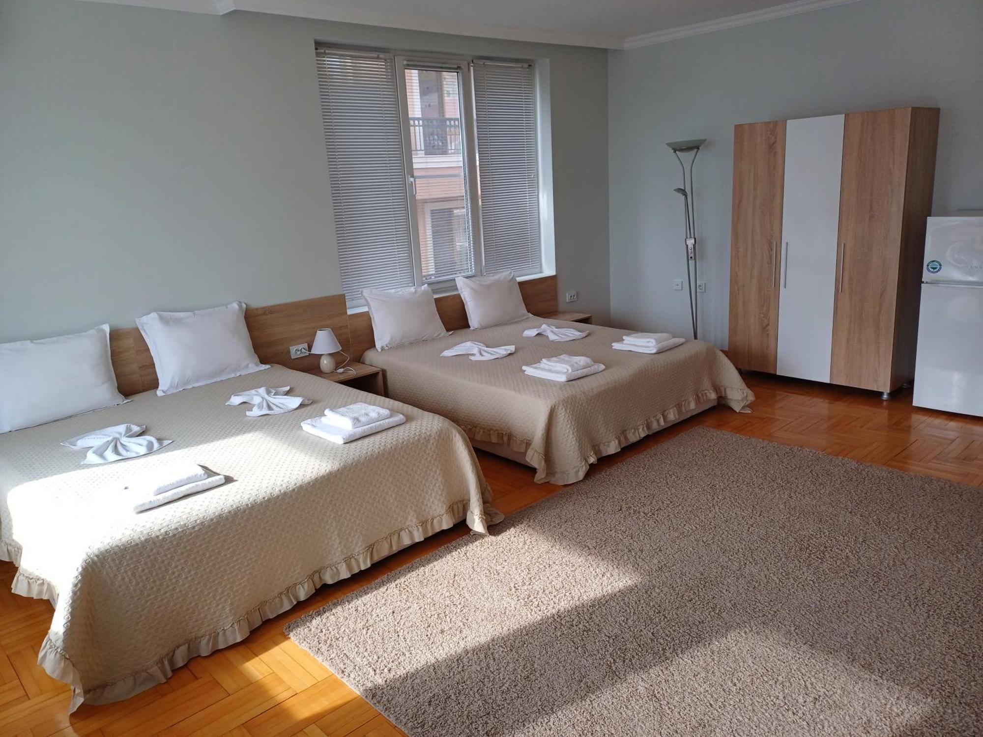 Guest Rooms Deva Burgas City Exterior foto