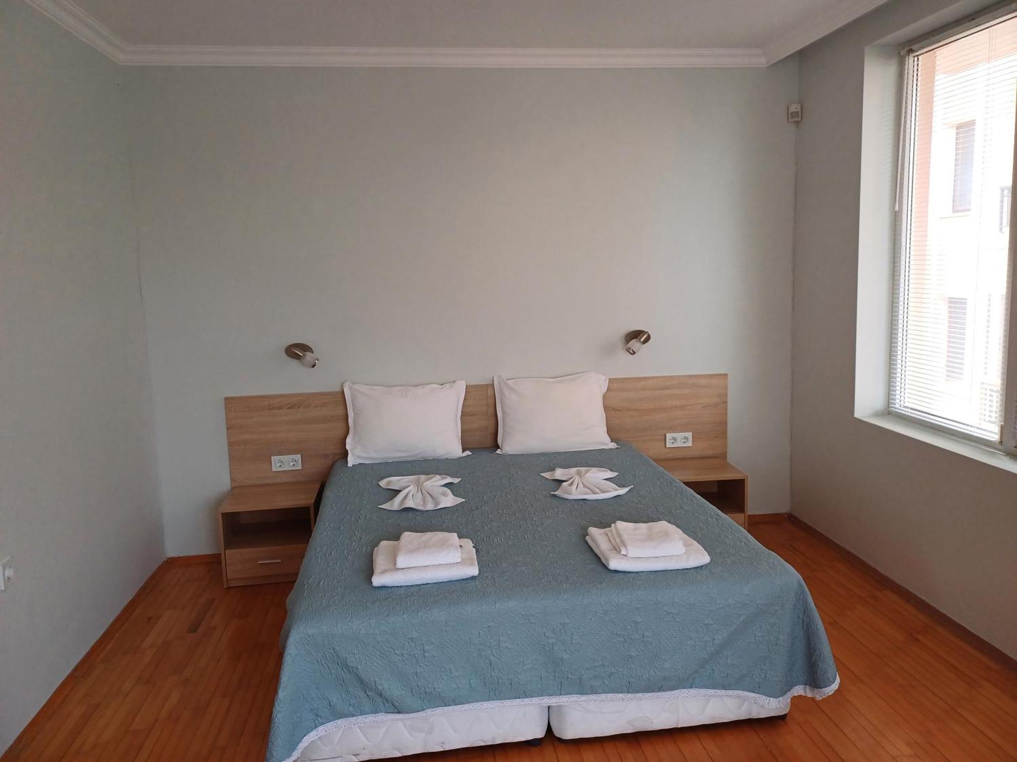 Guest Rooms Deva Burgas City Exterior foto
