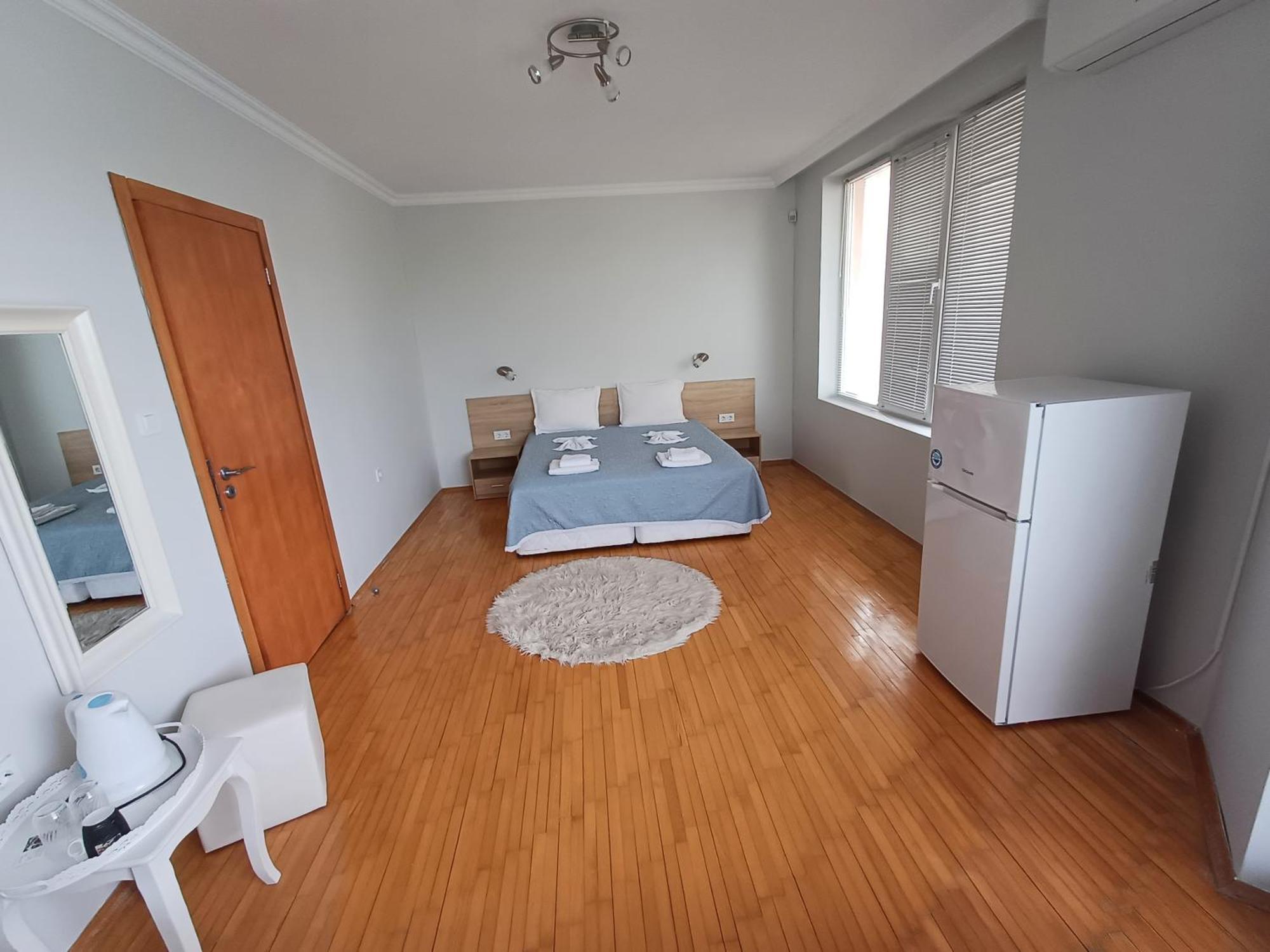 Guest Rooms Deva Burgas City Exterior foto